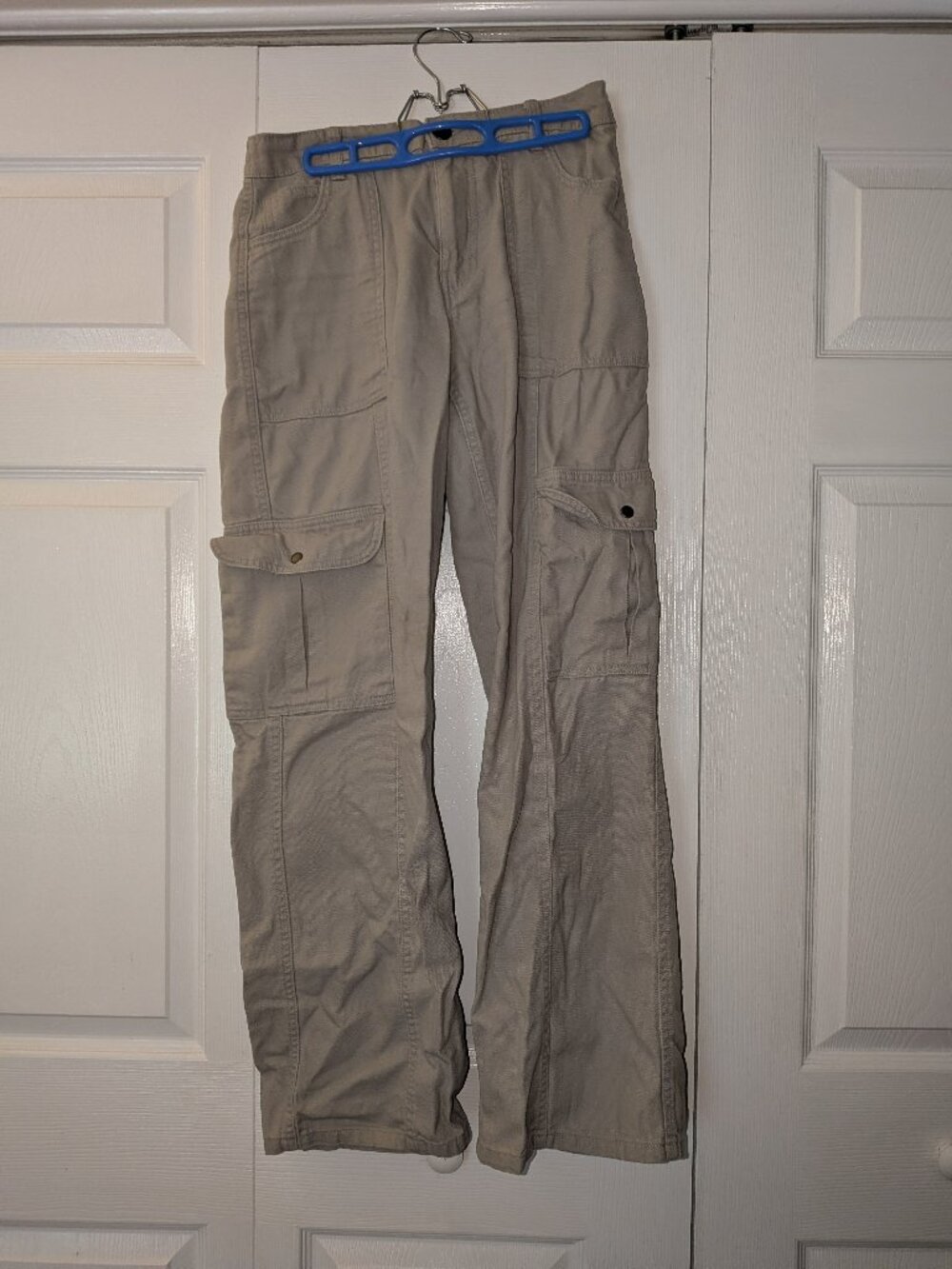 Aeropostale Women's Utility Cargo Pants